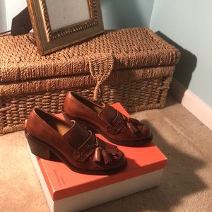 John Fluevog - light wear size 8 loafers